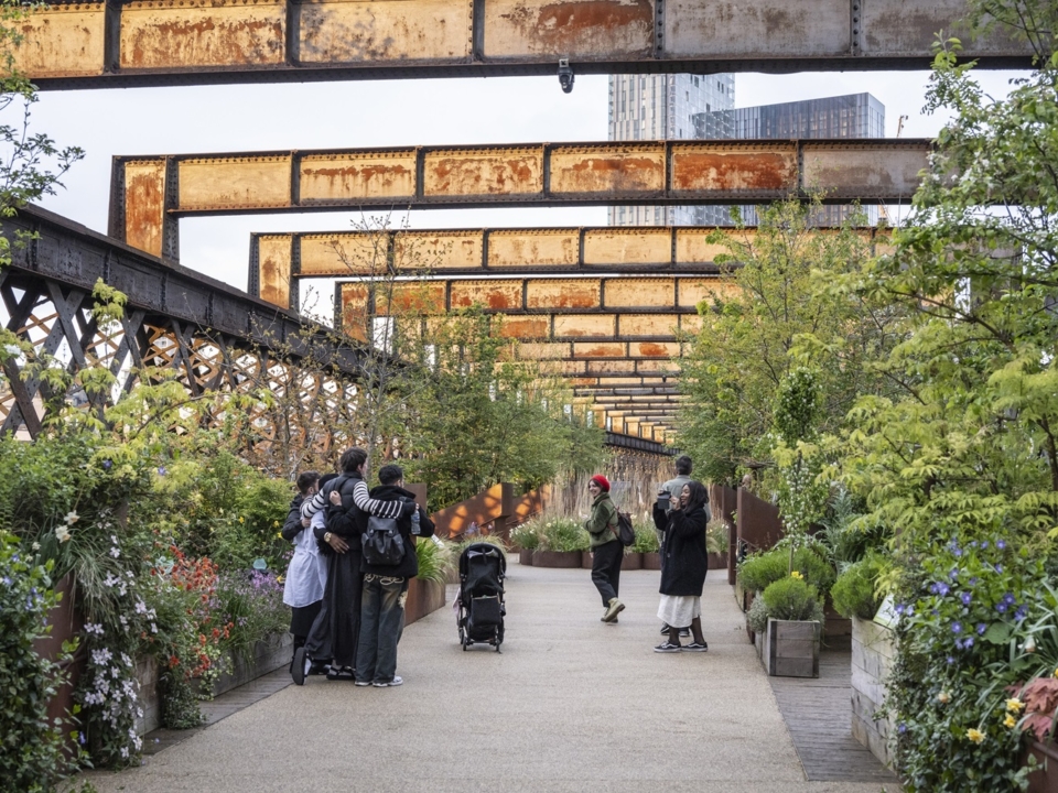 2 Castlefield Viaduct National Trust Images Paul Harris