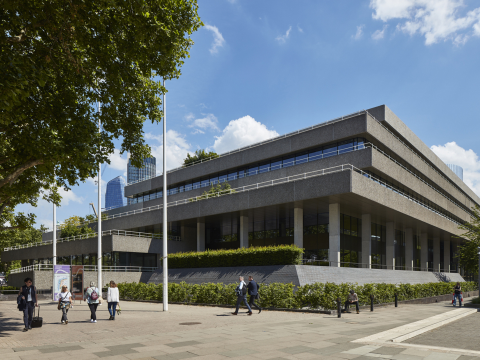 01 76 Upper Ground view from Southbank Rob Parrish