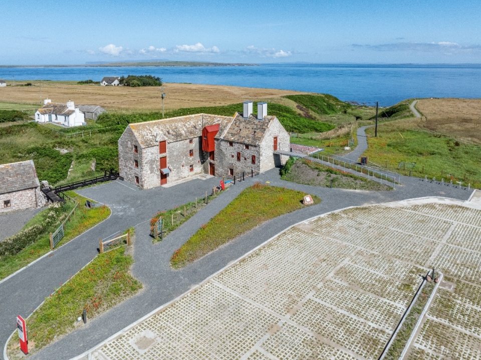 01 Ariel View Looking North CREDIT Angus Mackay Photography 1280x959